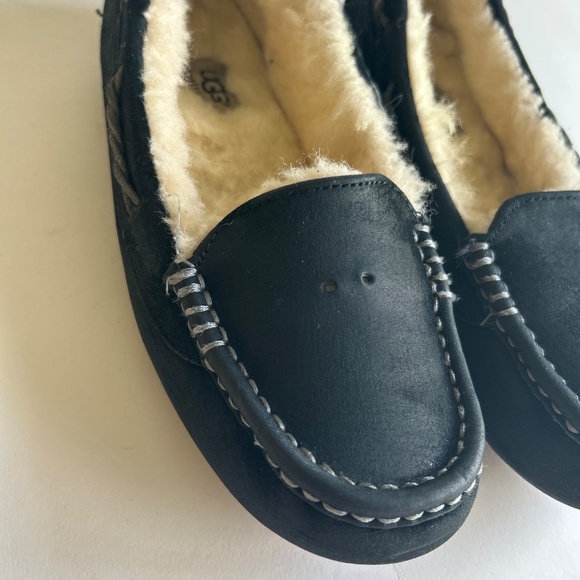 UGG Black Suede Faux Fur Lining Rubber Outsole Driver Moccasin Loafers size 7 - Picture 7 of 12